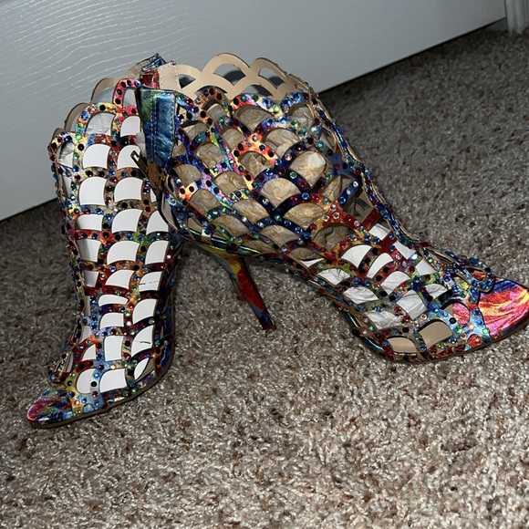 NEW Zigi SoHo Pink Multi Heels - Picture 4 of 6